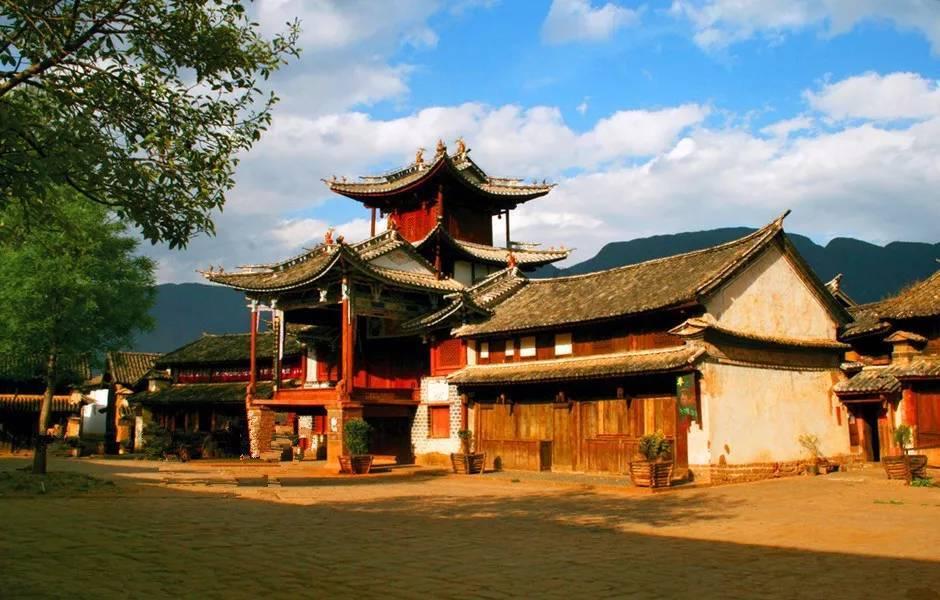 机智问答网页-精准解答问题,高效获取信息 - 艾尔登法环特大剑强度排行